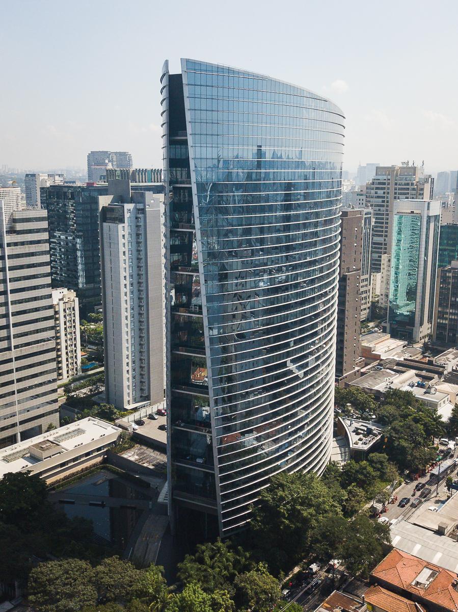 Skyline de São Paulo ao entardecer
